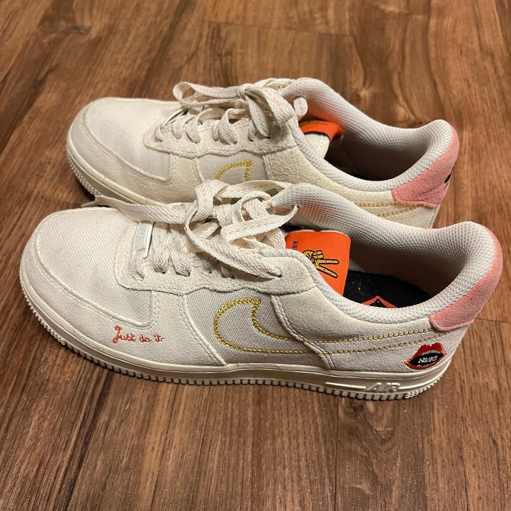Nike Air Force